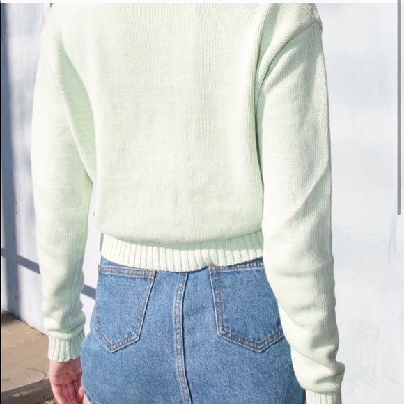 Brandy Melville Billie Light Green Cardigan - Picture 5 of 6